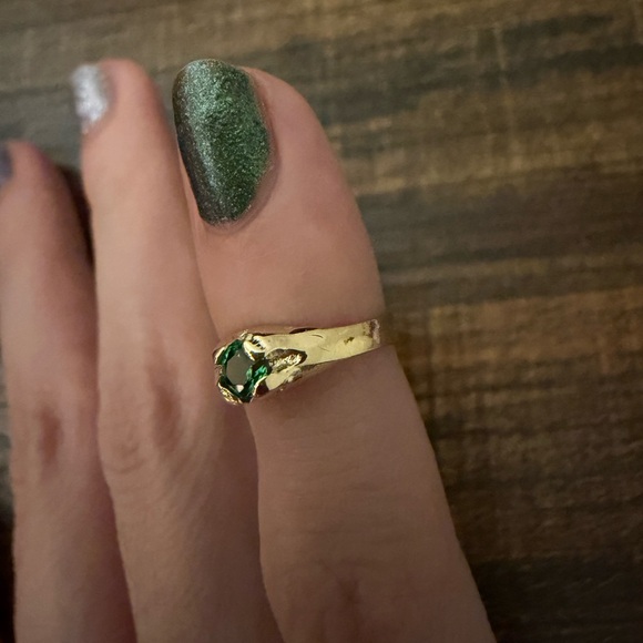 14kt solid yellow gold green stone baby ring or charm - Picture 2 of 5